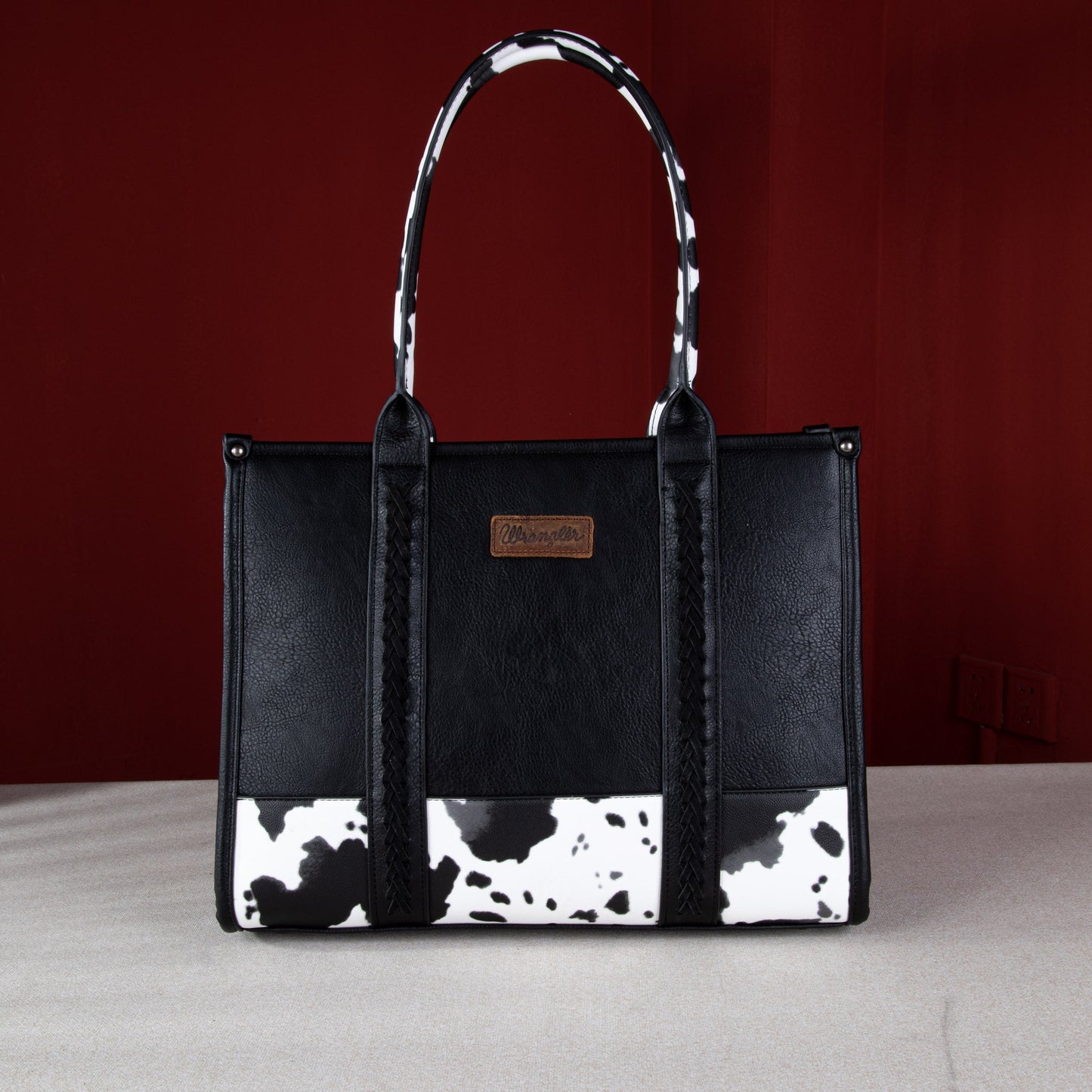 Wrangler Cow Print Concealed Carry Wide Tote Brown / Black